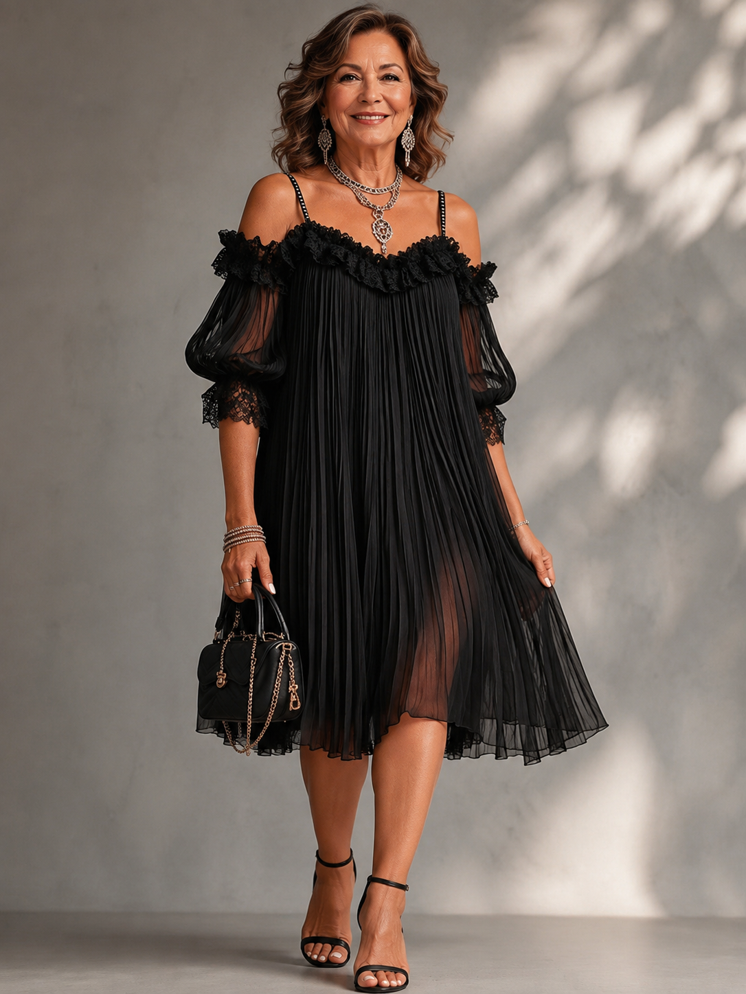 Minivestido Negro con Hombros al Aire